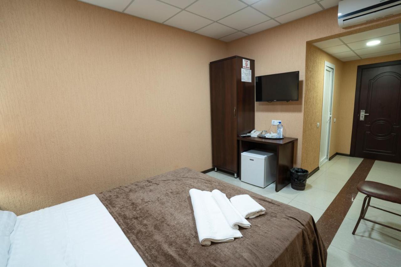 Rohat Hotel Chilonzor طشقند المظهر الخارجي الصورة