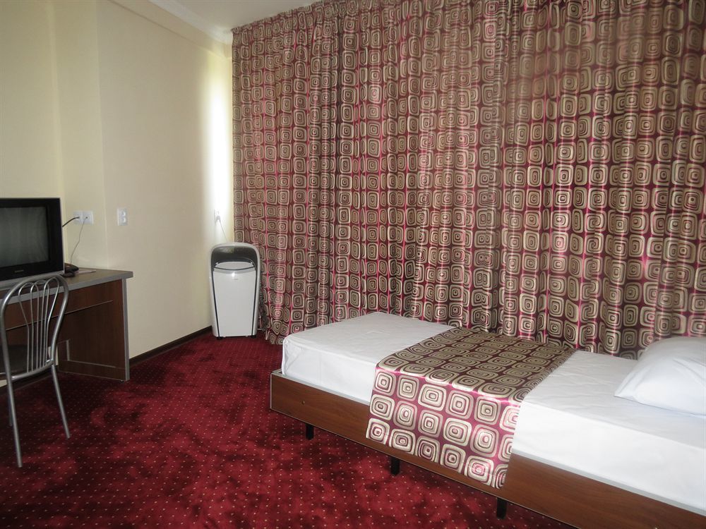Rohat Hotel Chilonzor طشقند المظهر الخارجي الصورة