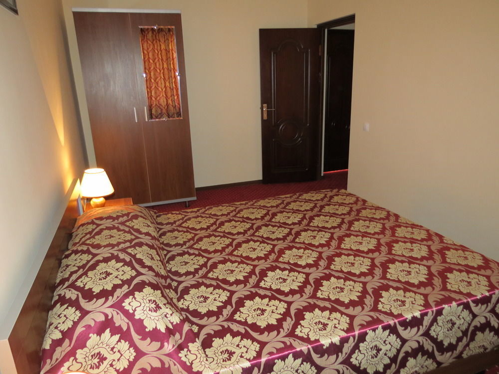 Rohat Hotel Chilonzor طشقند المظهر الخارجي الصورة